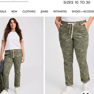 Torrid size 1 Camouflage Cargo Pants with Drawstring NWT
